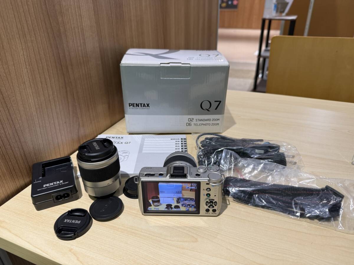 Yahoo!オークション -「pentax q7」の落札相場・落札価格