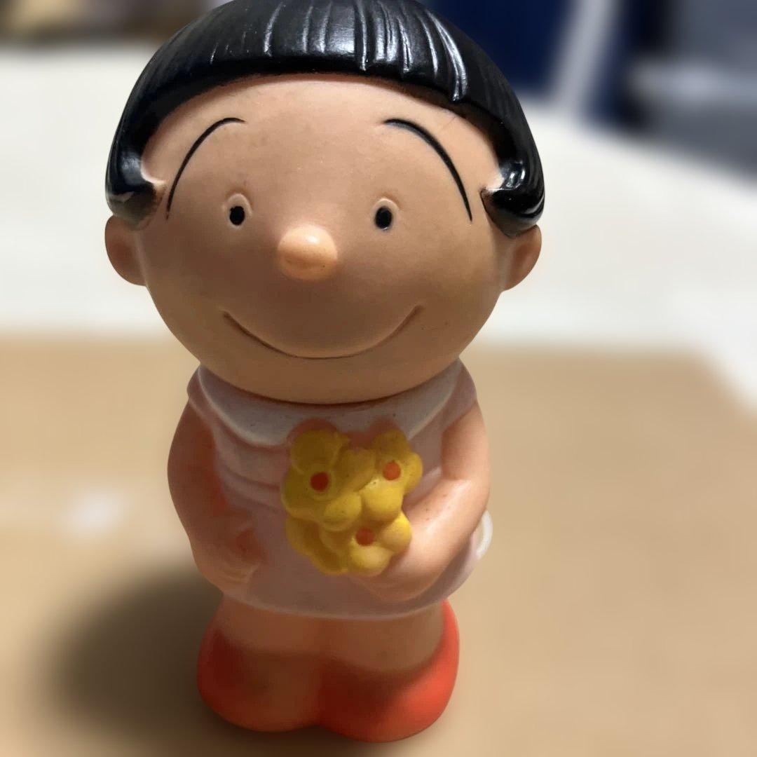 (希少) 昭和レトロ　サザエさん　タカラ　ワカメちゃん　貯金箱　ソフビ ⭐️希少⭐️昭和レトロ サザエさん タカラ ワカメちゃん 貯金箱