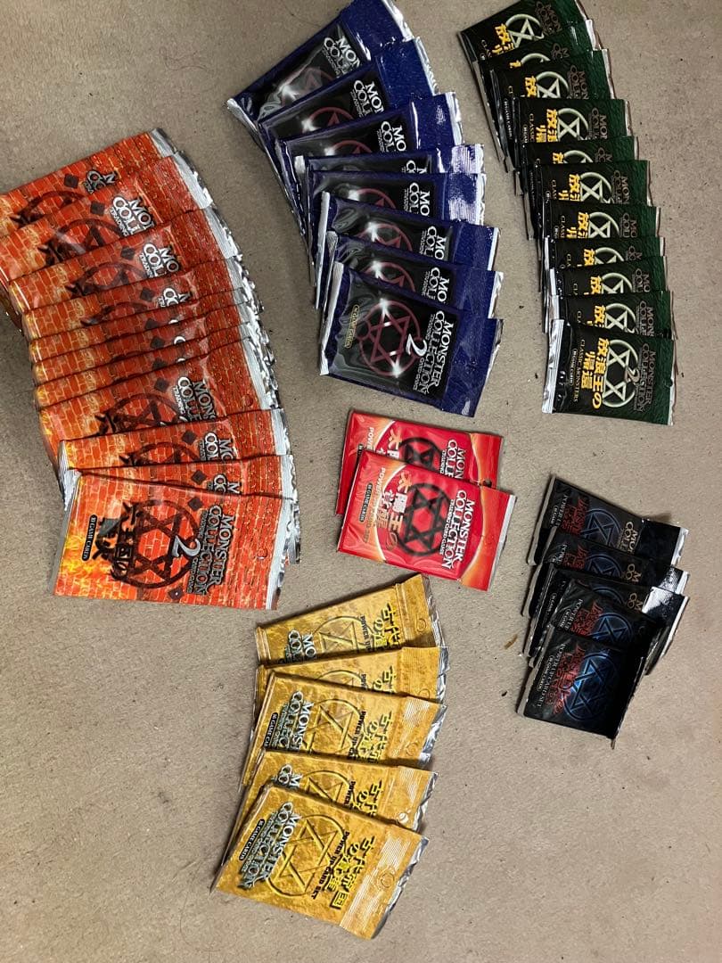 g*n様 【トレカ福袋】モンスターコレクション42パック imgrc0176364834.jpg?fitin=272:272