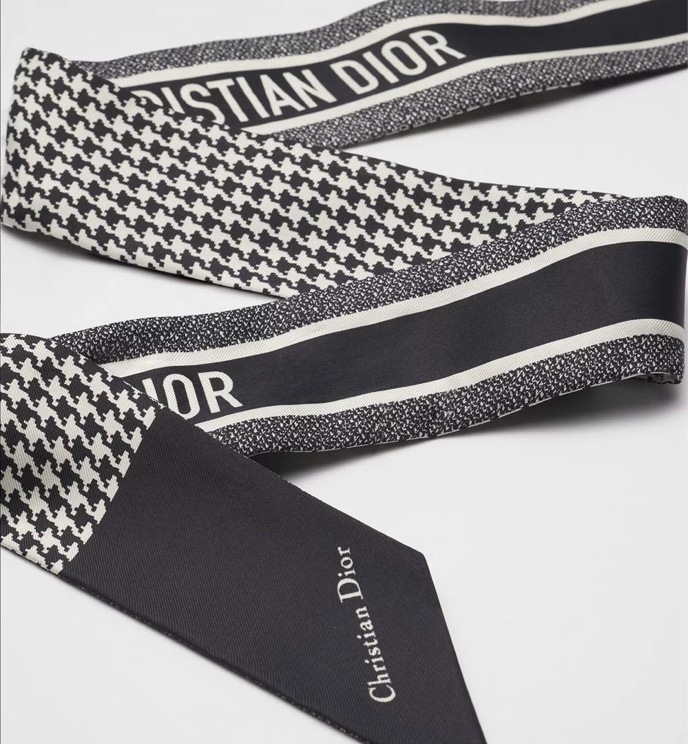 新品 クリスチャン ディオール 30 Montaigne ミッツァ スカーフ - メルカリ